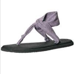 Sanuk NWT Purple Yoga Sling Ella Sandals Size 7
